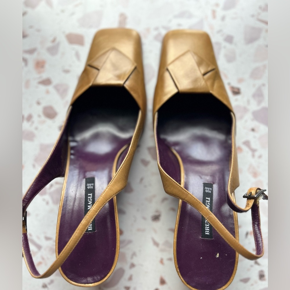NEW Bruno Magli Made in Italy Leather Heels Size 10B – Style 124050 - Picture 3 of 7
